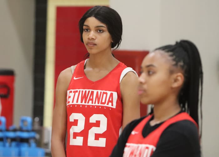Etiwanda girls Mykelle Richards feature photos by John Murphy March 2023031020233075
